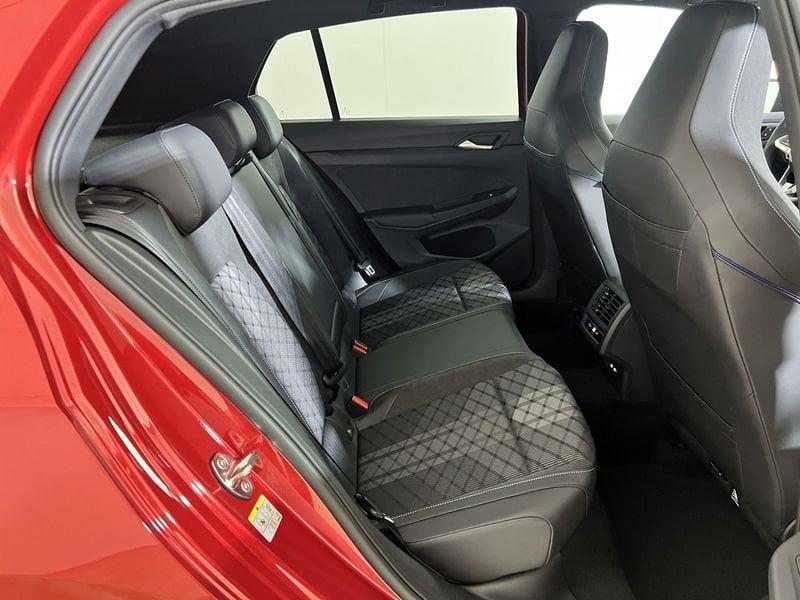 Volkswagen Golf Golf 1.5 etsi R-Line Plus 150cv dsg