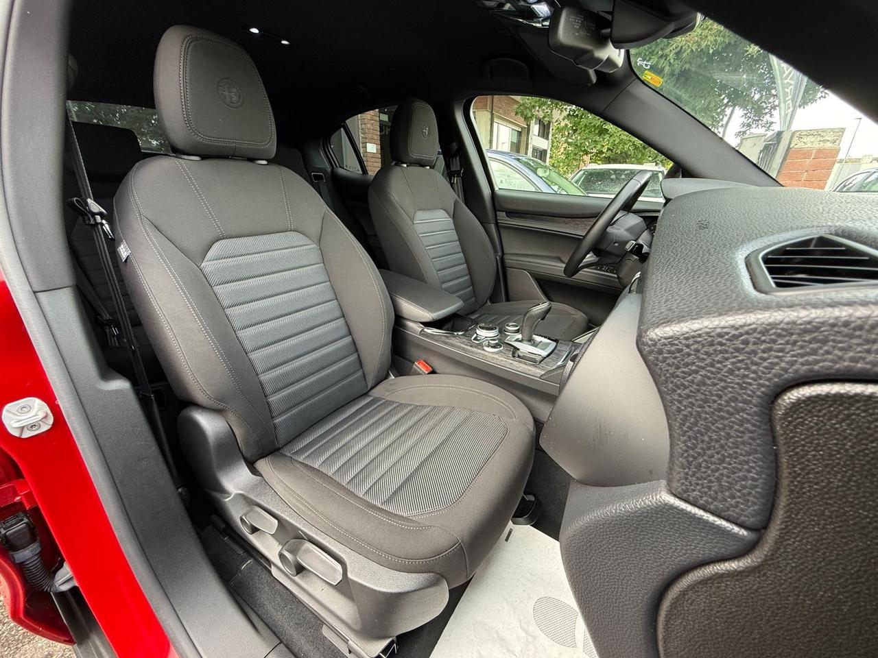 Alfa Romeo Stelvio 2.2 Turbodiesel 160 CV AT8 RWD Super