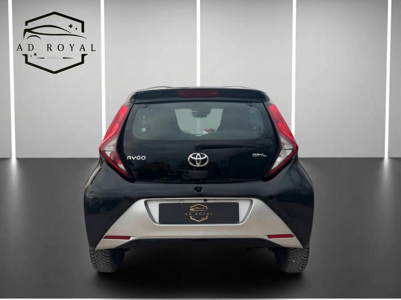 Toyota Aygo 1.0 VVT-i 72 CV 5 porte x-wave 11/2019