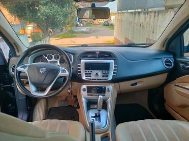 Lancia Delta 1.6 MJT AUTOMATICA UNIPRO PLATINO