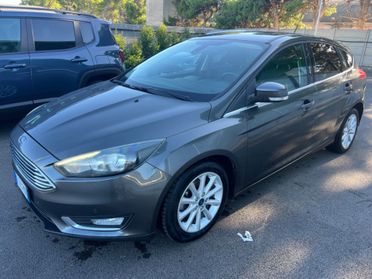 Ford Focus 1.5 TDCi 120 CV Start&Stop Powershift Titanium