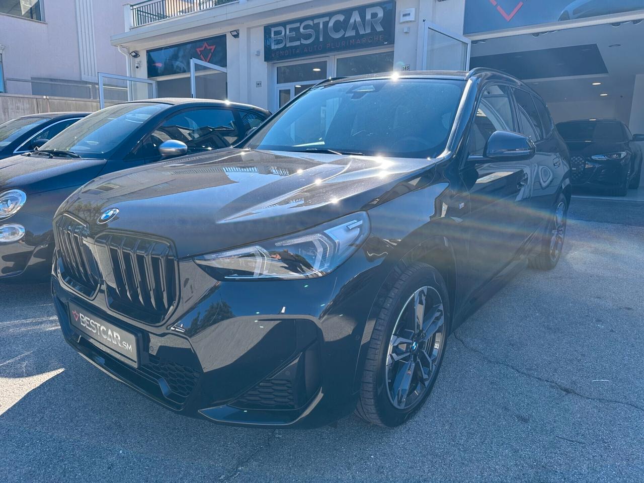 Bmw X1 xDrive 23d M Sport / r19 / Gancio traino