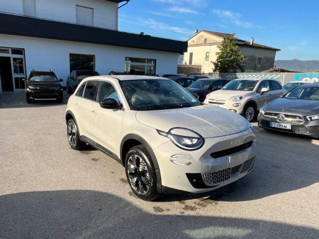 FIAT 600 Hybrid 110 CV DCT MHEV La Prima II