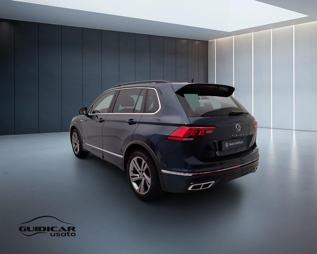 VOLKSWAGEN Tiguan II 2021 - Tiguan 2.0 tdi R-Line 150cv dsg
