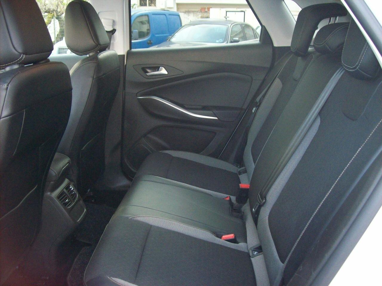 Opel Grandland 1.5 diesel Ecotec 130CV AT8 GS Line