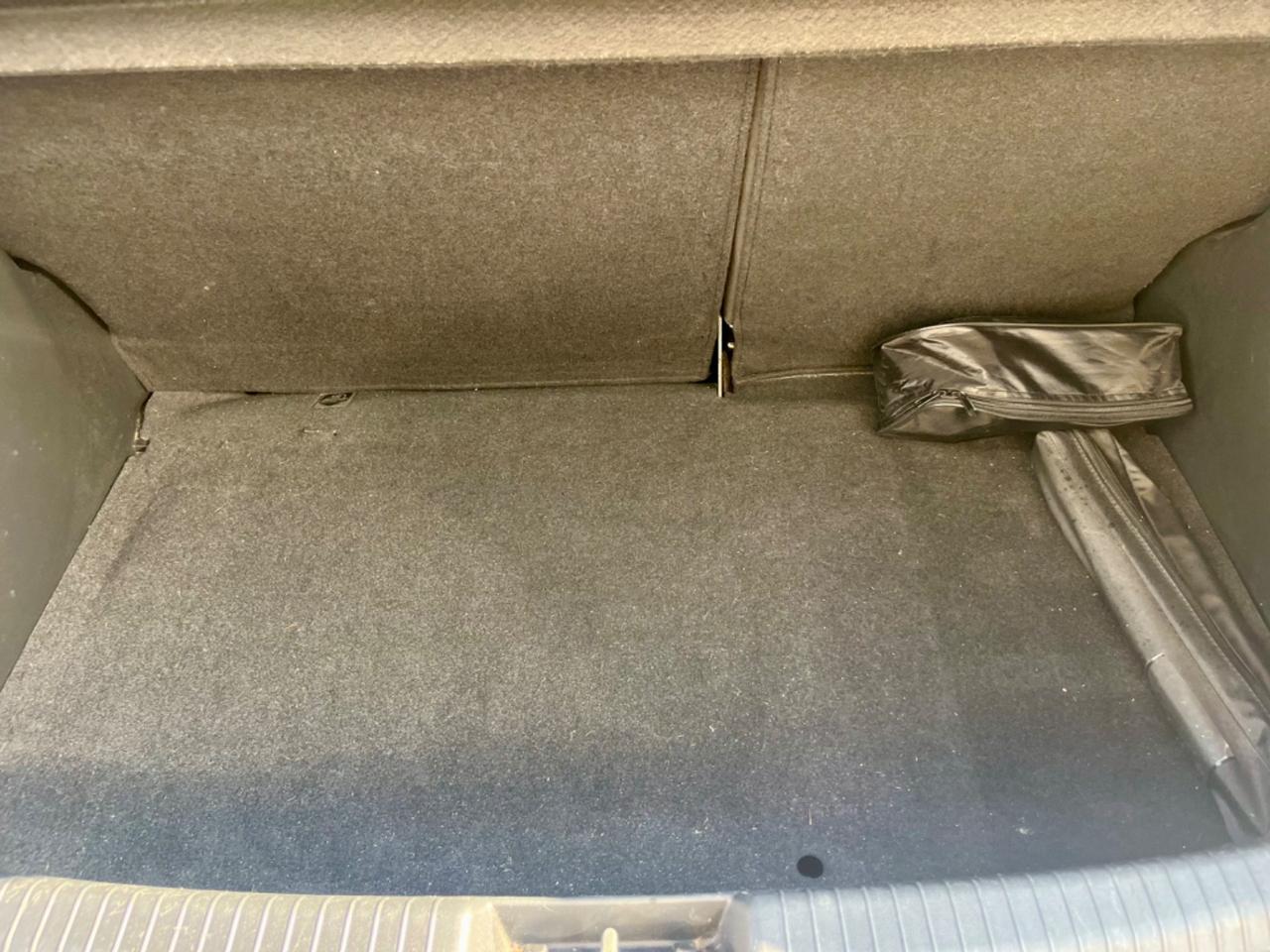 Hyundai i20 1.2GPL 2013 139.000km bombole revisionate fino all 2033