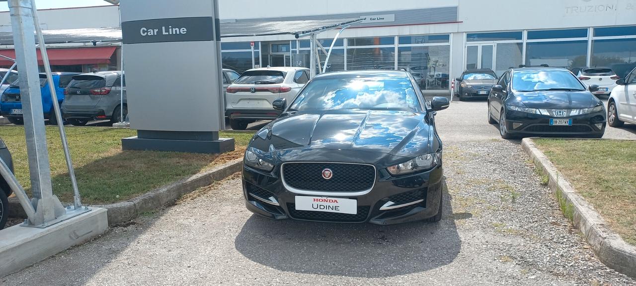 Jaguar XE 2.0 D Turbo 180 CV AWD aut. R-Sport