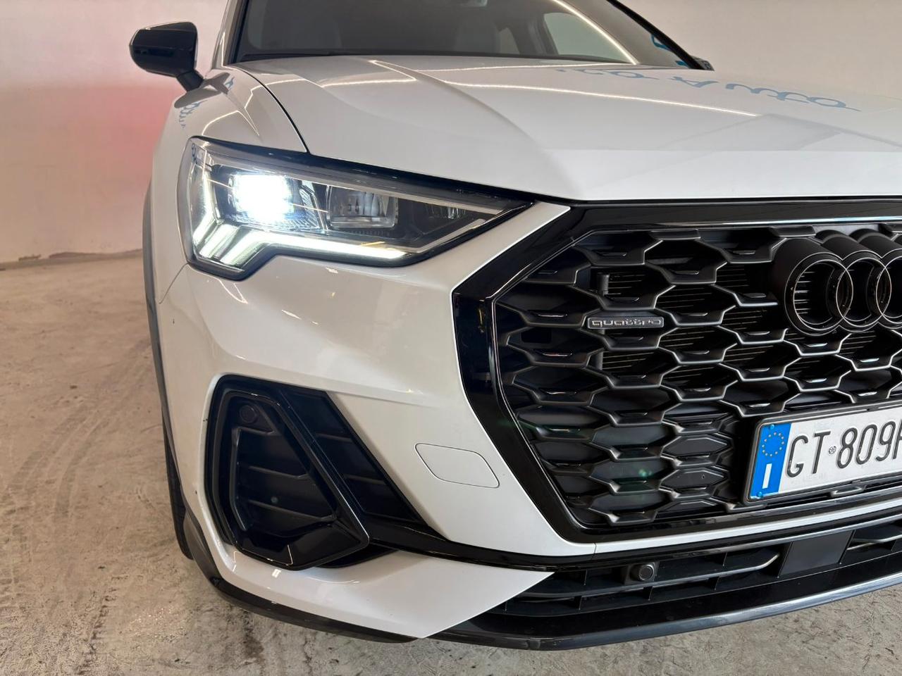 Audi Q3 Sportback 35 2.0 tdi S line edition s-tronic