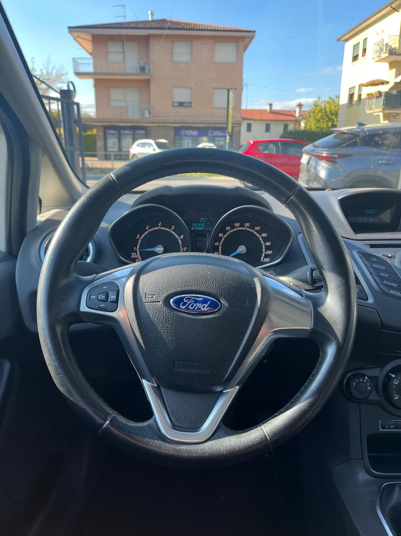 Ford Fiesta 1.0 80CV 5 porte