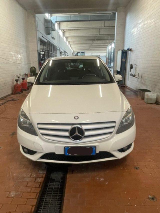 MERCEDES-BENZ B 180 CDI Elegance