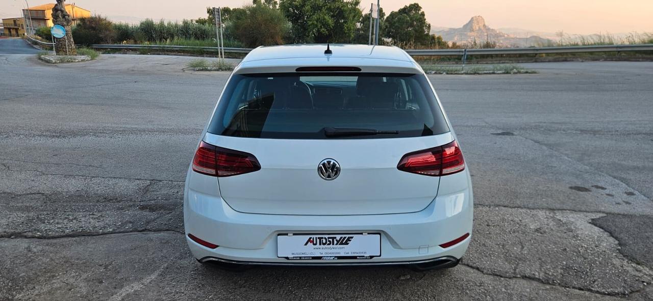 Volkswagen Golf 7.5 TDI 1.6 115CV 5p. HighLine