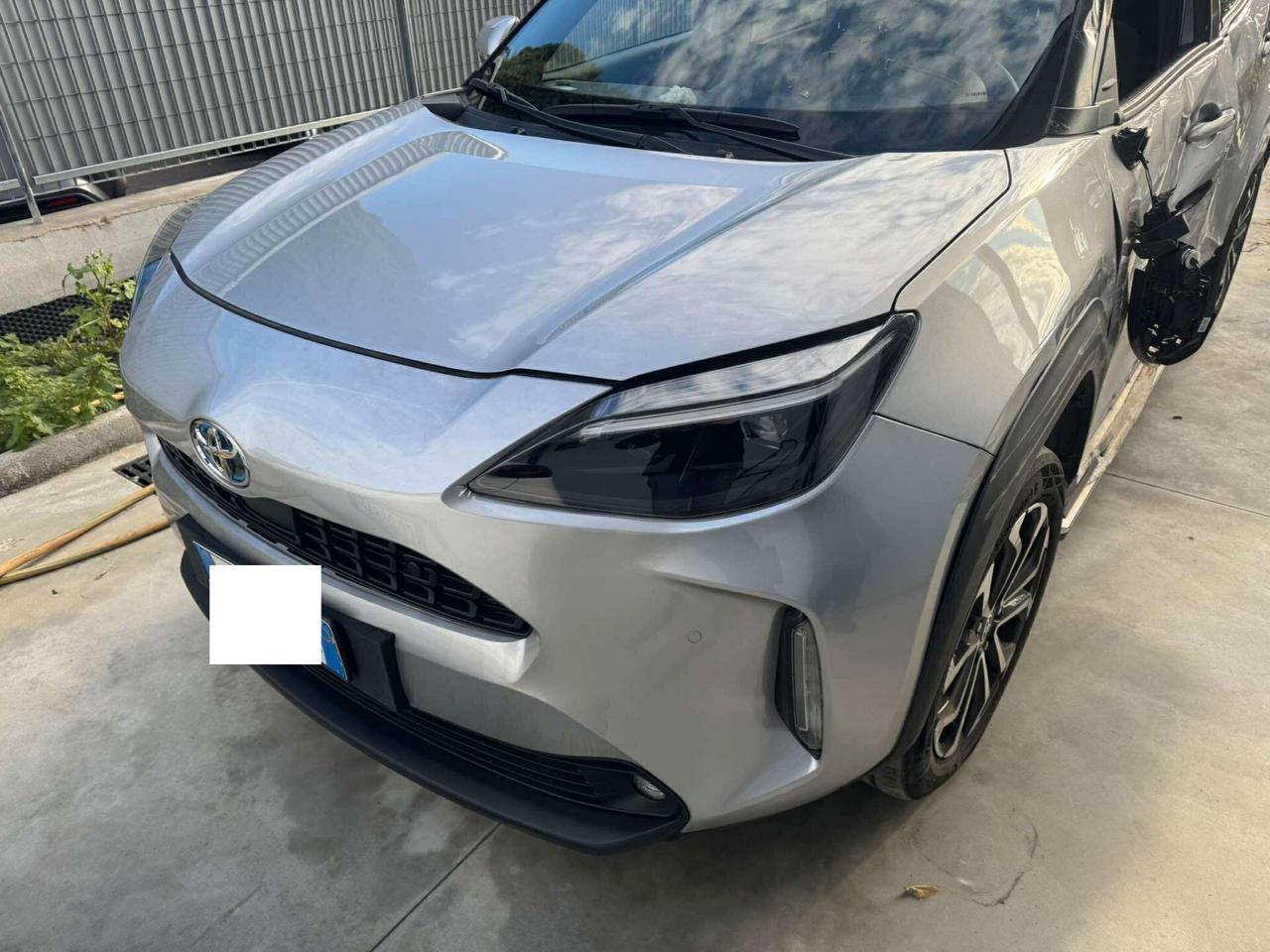 Toyota Yaris Cross 1.5 Hybrid 5p. E-CVT Lounge-2022