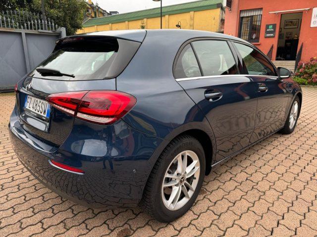 MERCEDES-BENZ A 180 D AUTOMATIC BUSINESS EXTRA