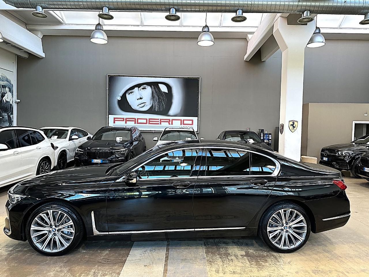 BMW 730 d Individual Composition - IVA Esposta