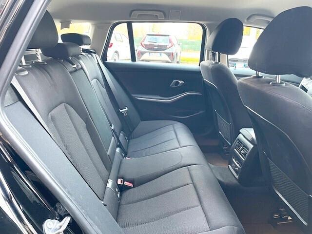 Bmw 318d Touring Business Advantage aut.