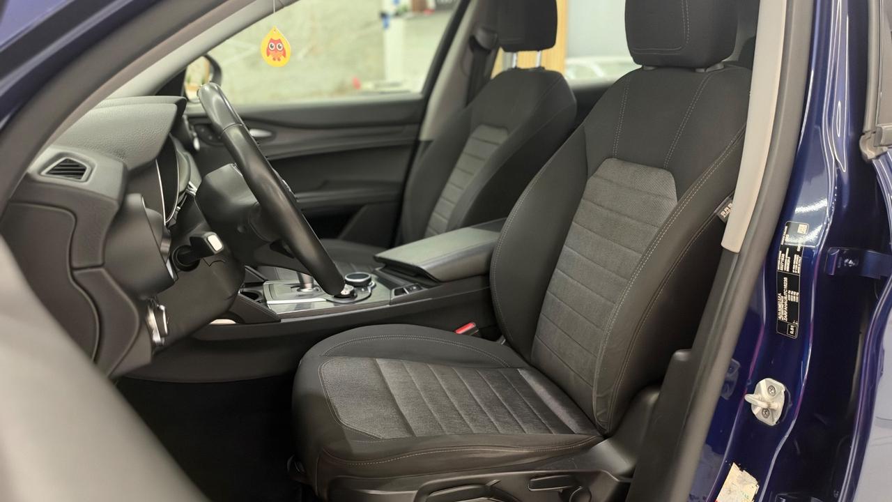 Alfa Romeo Stelvio 2.2 Turbodiesel 180 CV AT8 Q4 Executive