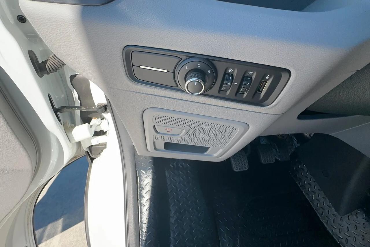 Maxus Deliver9 2.0 CRDI 150CV RWD PL-RG Cabinato