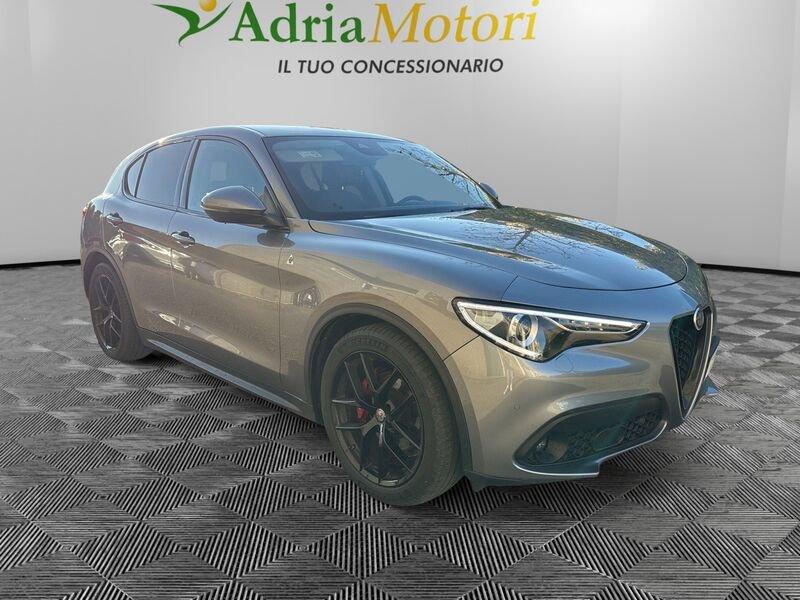 Alfa Romeo Stelvio 2.2 Turbodiesel 210 CV AT8 Q4 Super