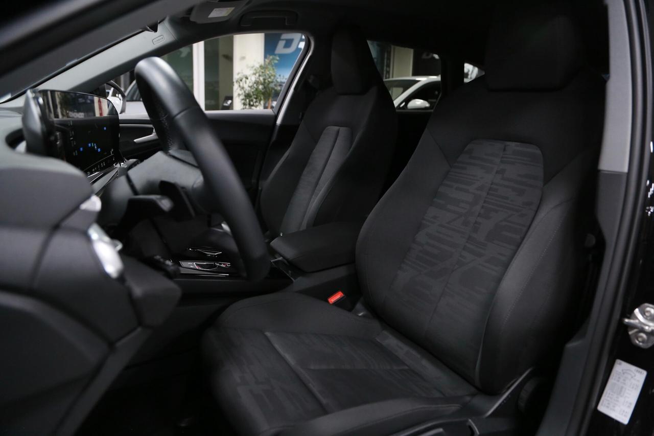 Audi A5 2.0 TDI mhev+ 204 cv S tronic line edition_2025