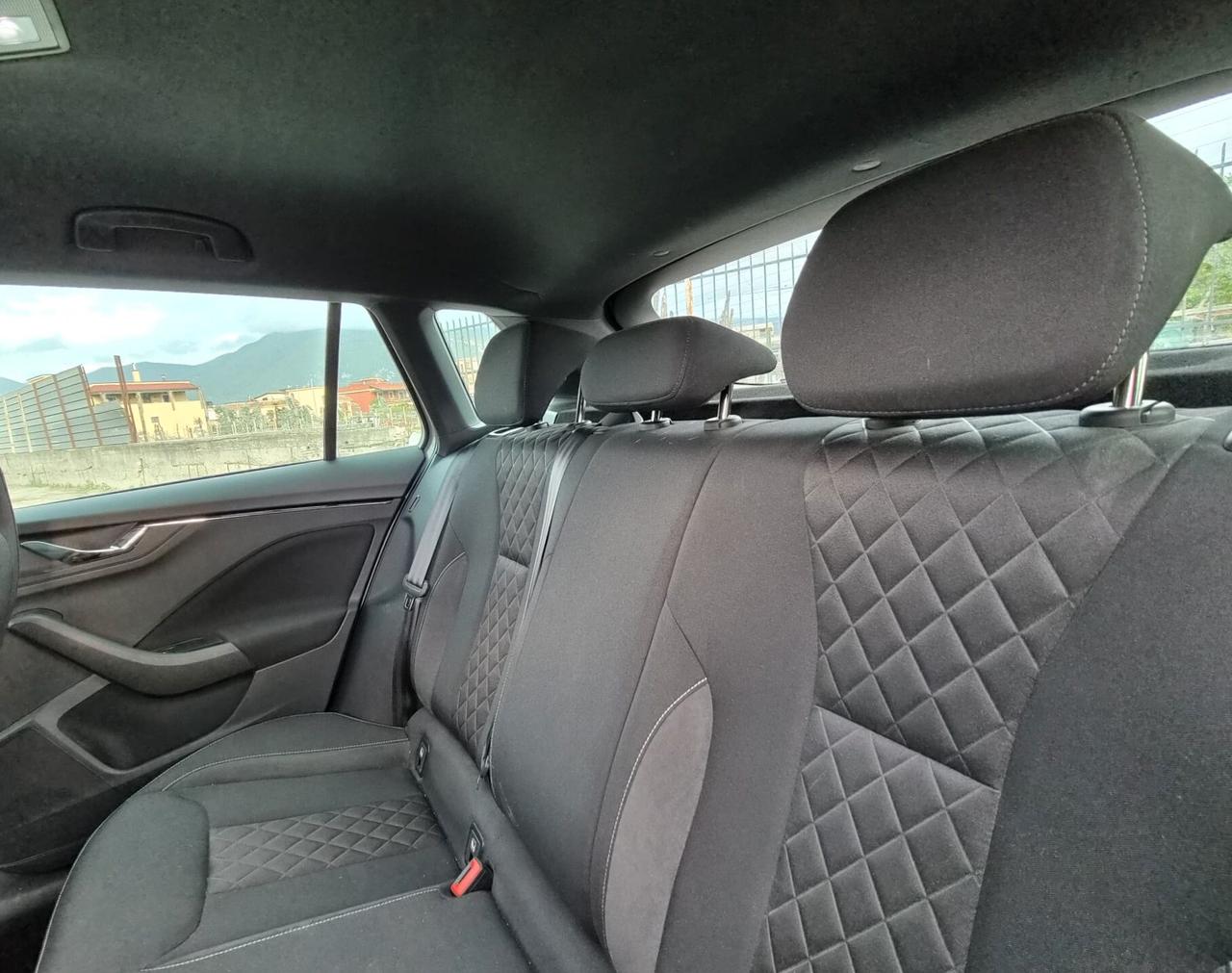 Skoda Kamiq 1.0 G-Tec Monte Carlo