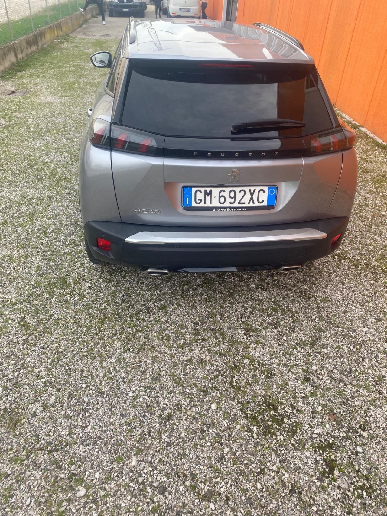 Peugeot 2008 Allure 2023 automatica