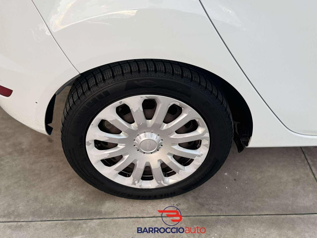 Ford Fiesta 1.5 TDCi 75CV 5P Black&White Edition-2015