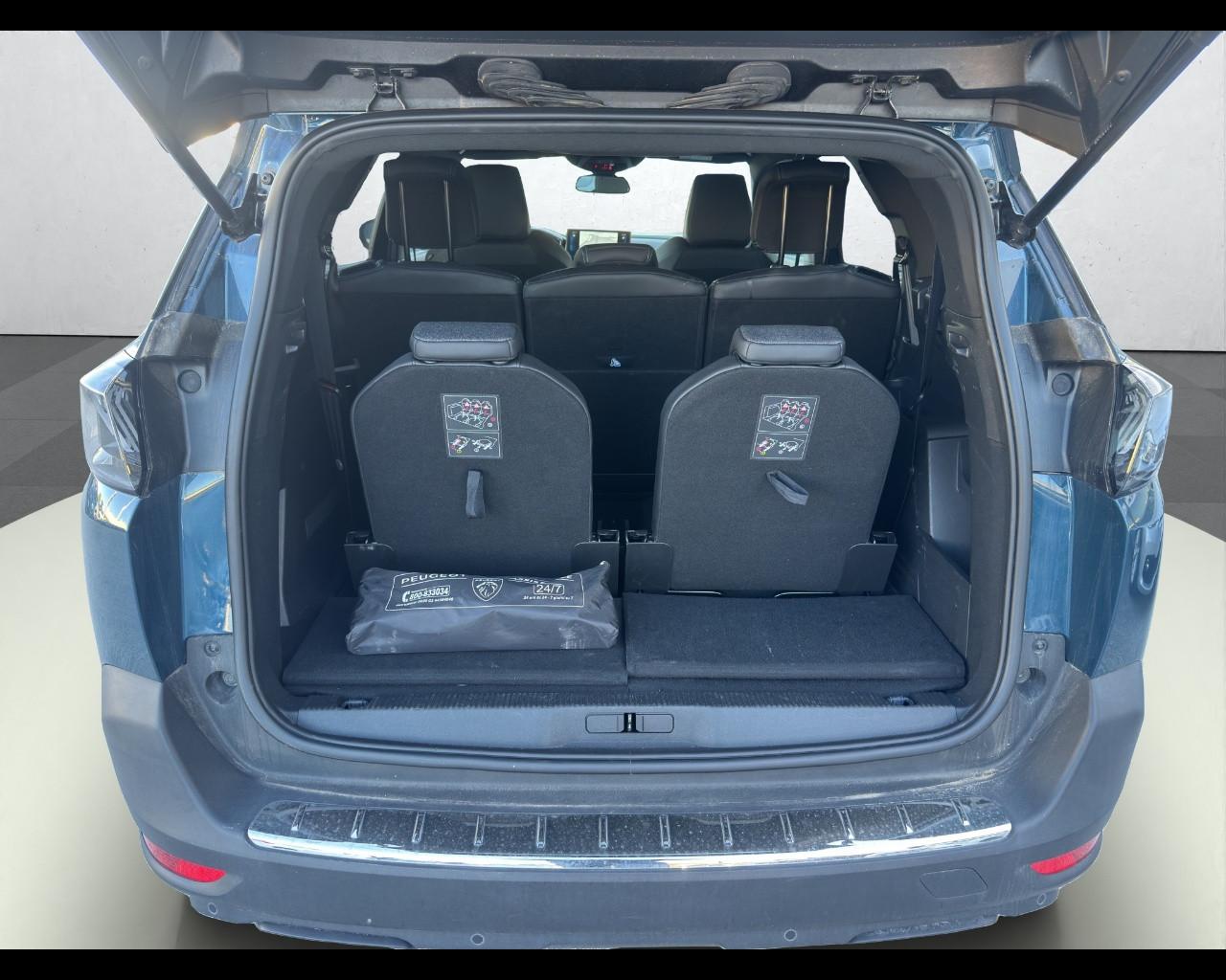 PEUGEOT 5008 2ª serie - 5008 BlueHDi 130 S&S EAT8 Allure Pack