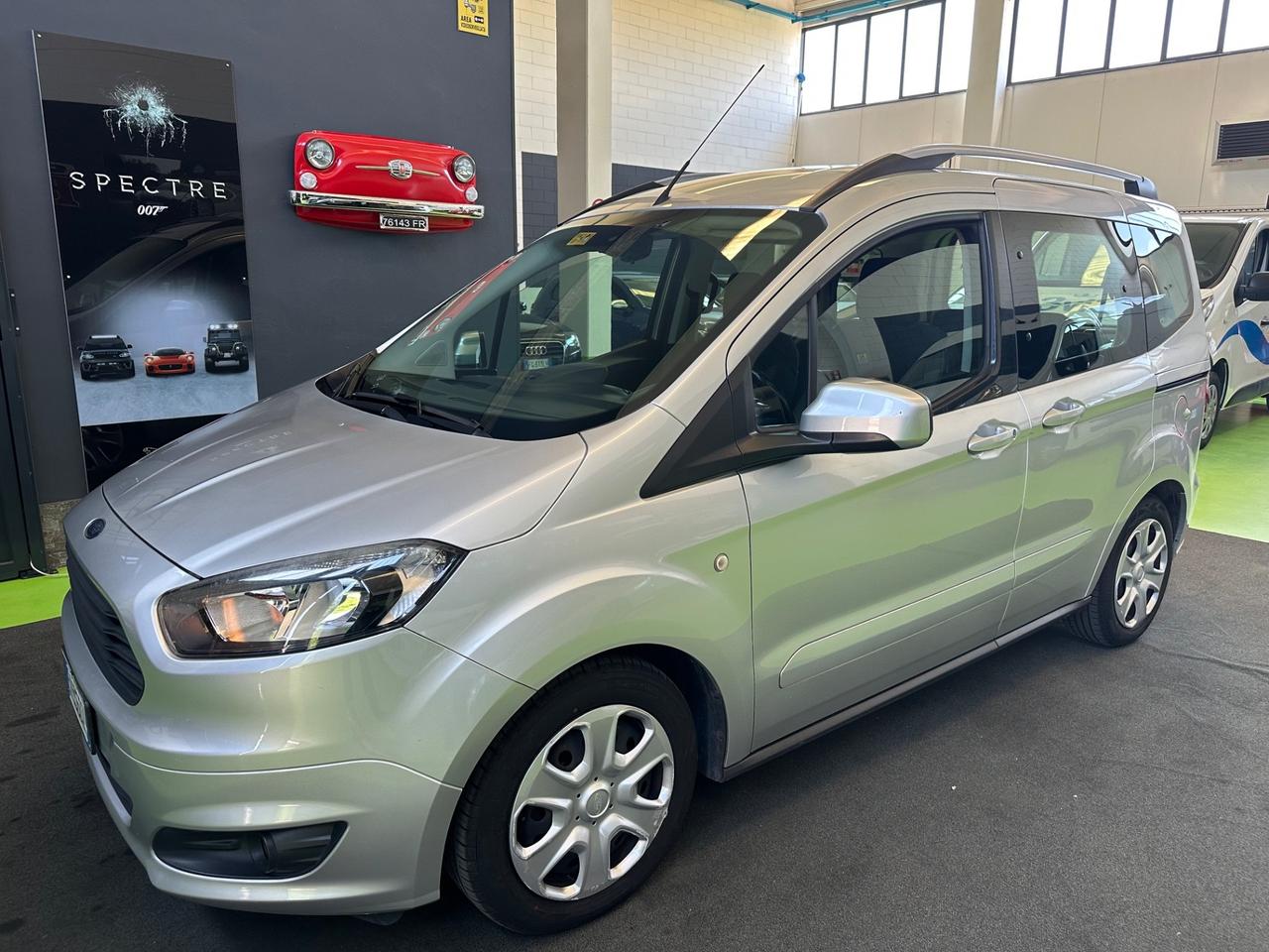Ford Tourneo Courier 1.0 EcoBoost 100 CV Plus