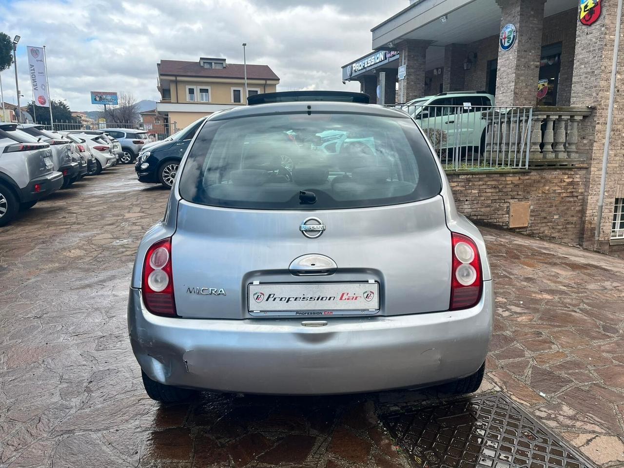 Nissan Micra 1.2 16V 5 porte Visia