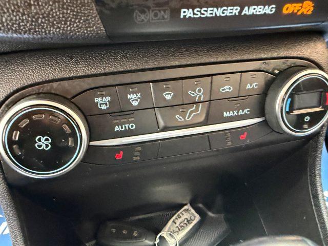 FORD Fiesta 1.0 Ecoboost 100 CV aut. 5 porte Vignale