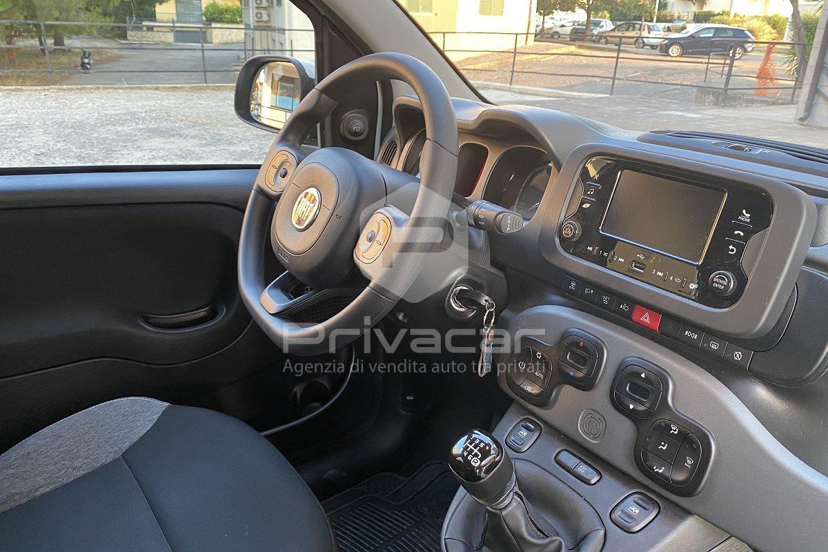 FIAT Panda 1.0 FireFly S&S Hybrid Garmin
