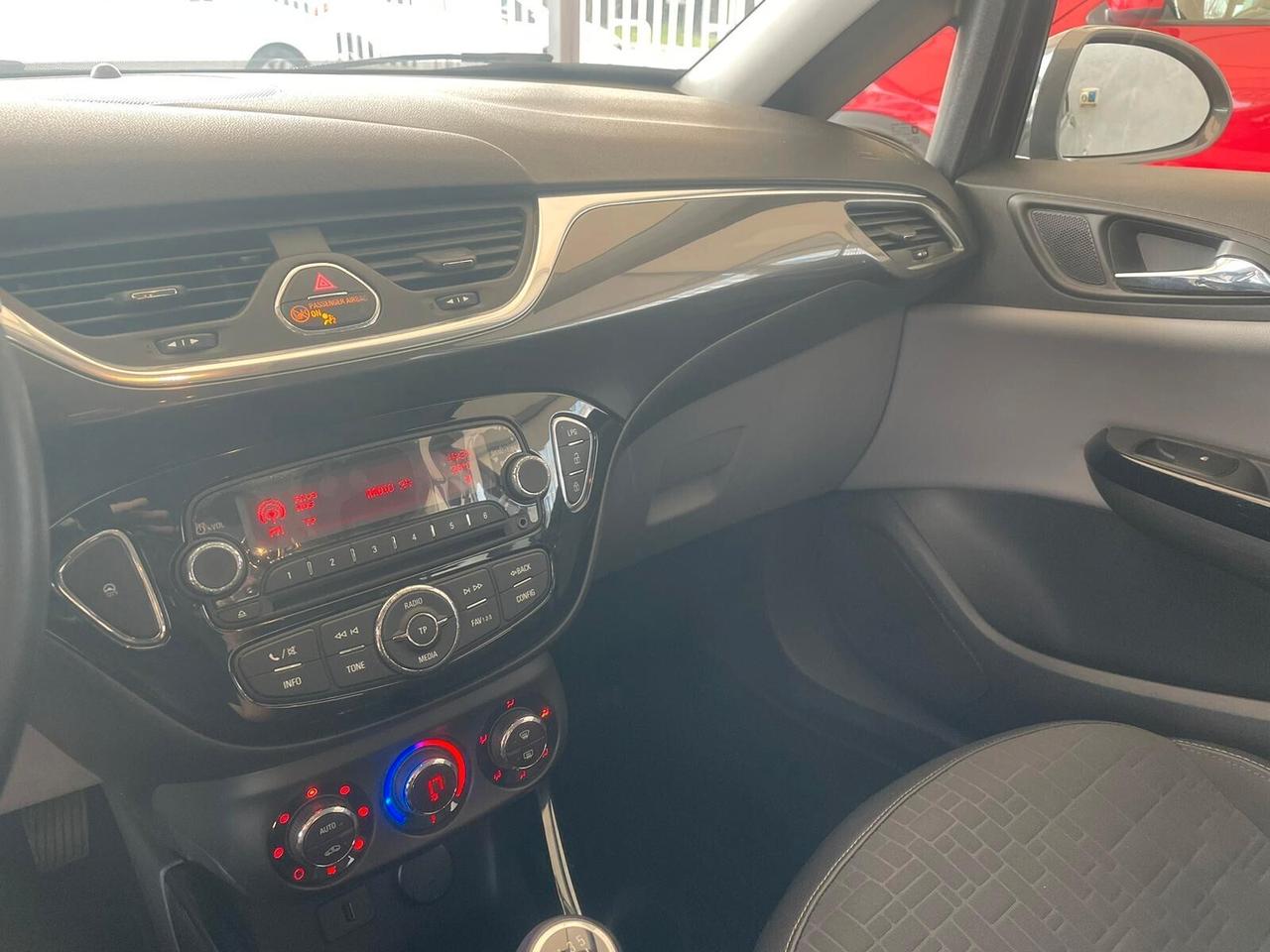 Opel Corsa 1.4 90CV GPL Tech 5 porte Cosmo