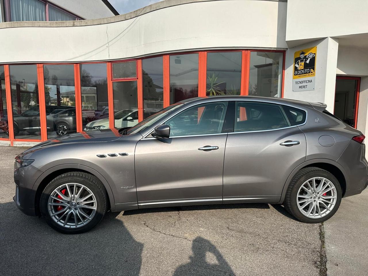 Maserati Levante V6 Diesel 275 CV AWD Gransport