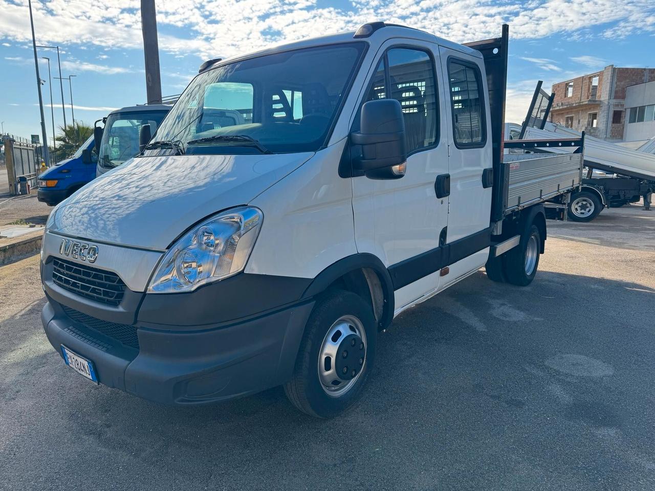 Iveco Daily 35C13 2.3 - Ribaltabile