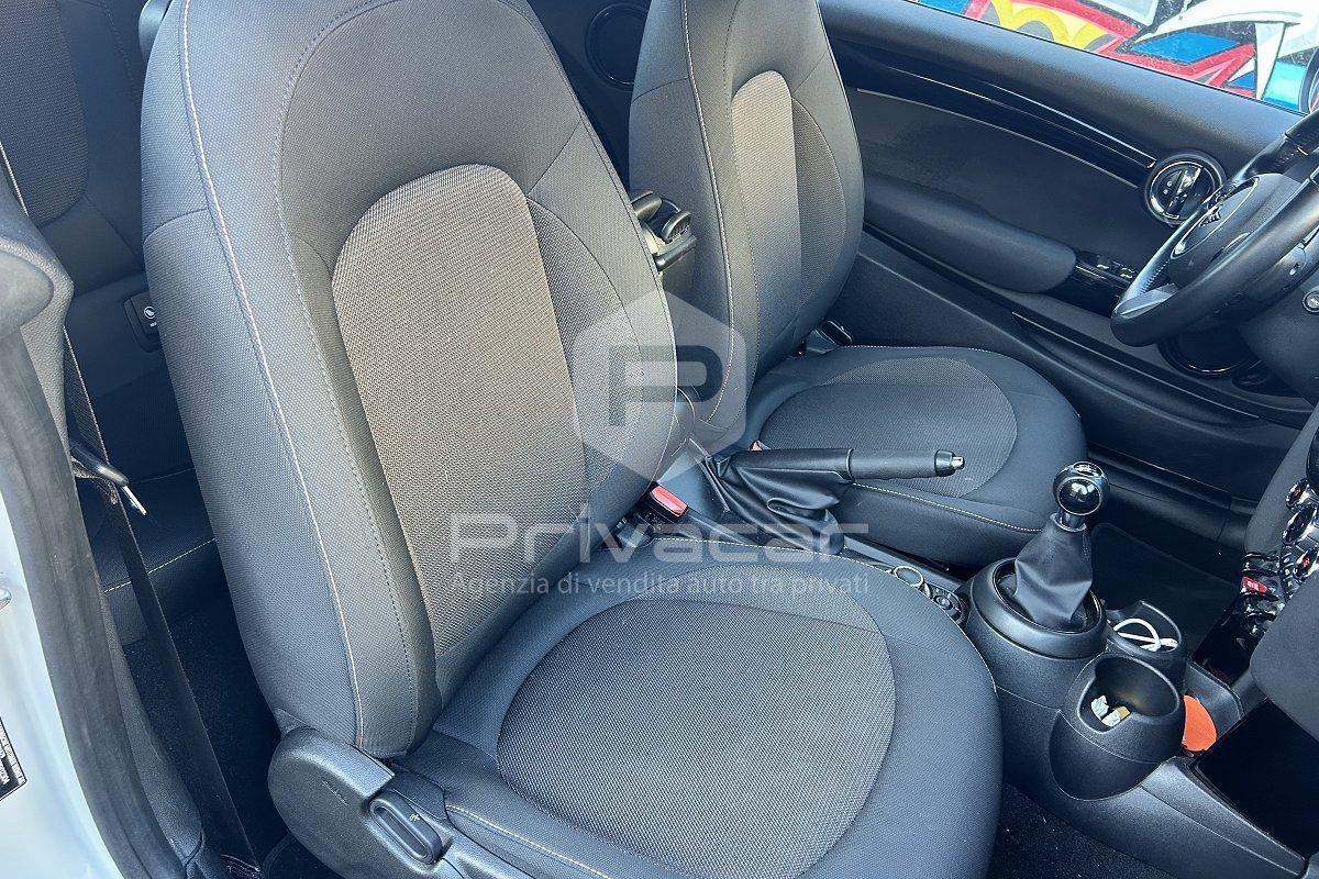 MINI Mini 1.5 Cooper Classic Cabrio