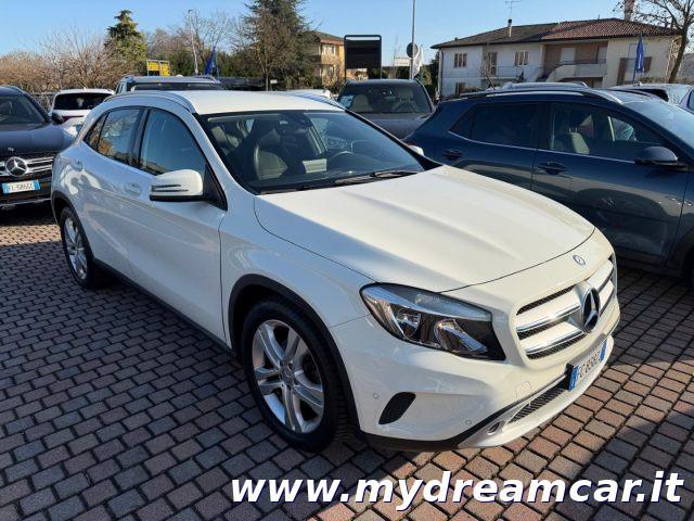 MERCEDES-BENZ GLA 180 d Automatic Sport
