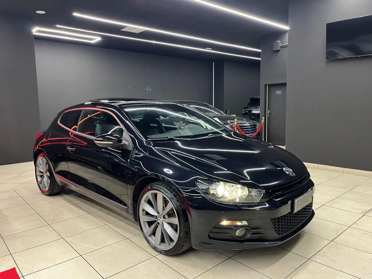 Volkswagen Scirocco 2.0 TSI DSG TETTO