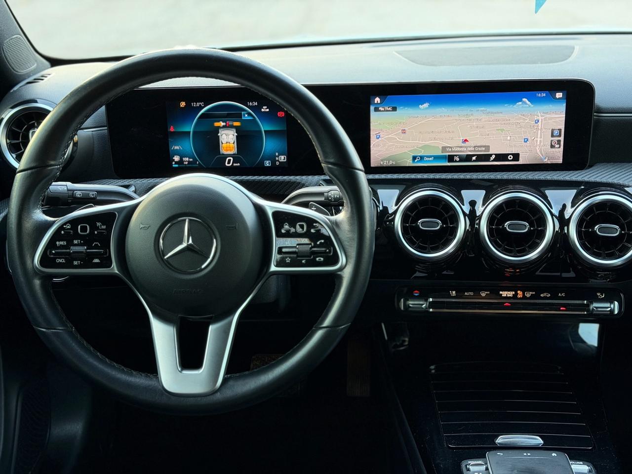 Mercedes-benz CLA 200d 2022 Automatic Shooting Brake