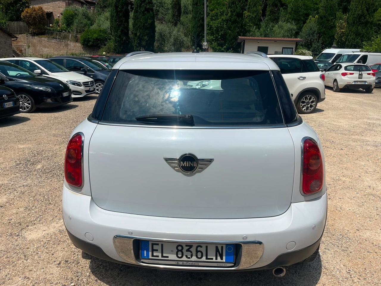 Mini 2.0 16V Cooper D Automatica