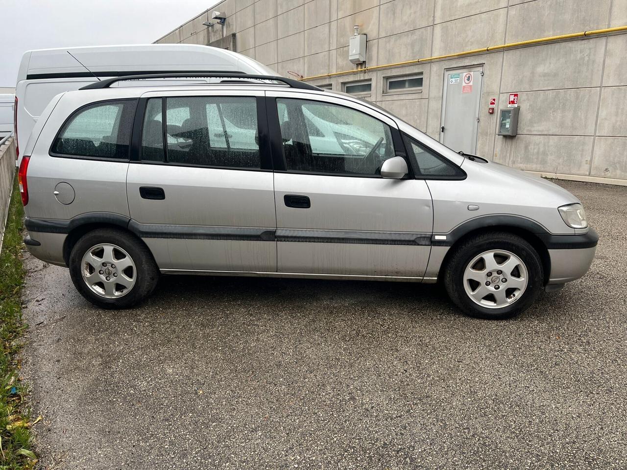 Opel Zafira 1.8 16V cat Elegance 7 posti