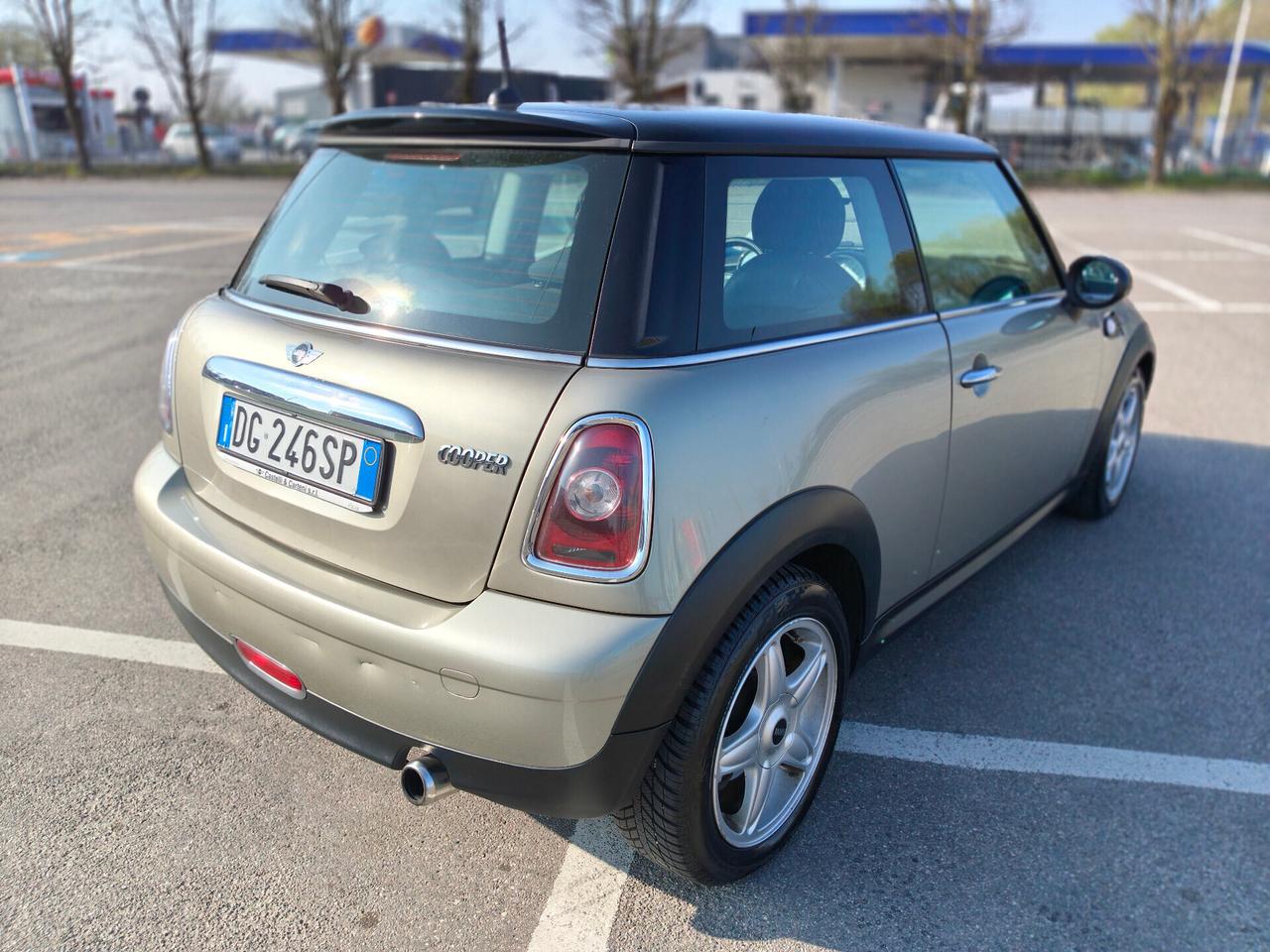 Mini 1.6 16V Cooper Chili