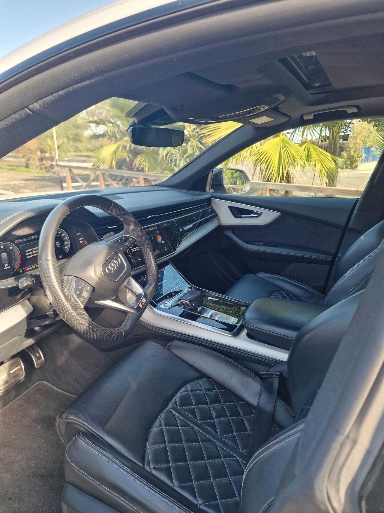 Audi Q8 50 TDI 286 CV quattro tiptronic Sport