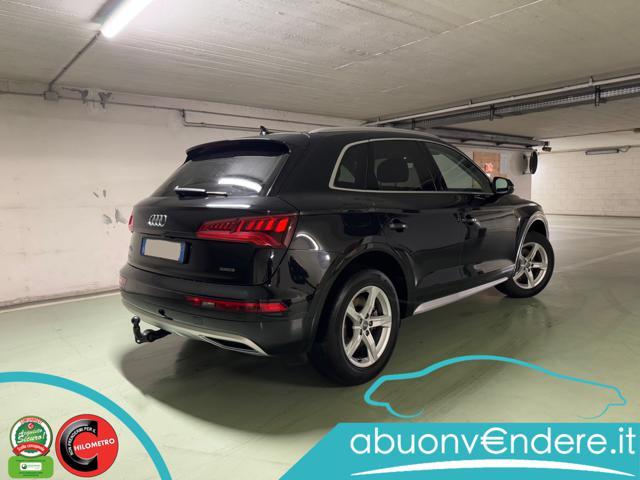 AUDI Q5 35 TDI S tronic Business Design