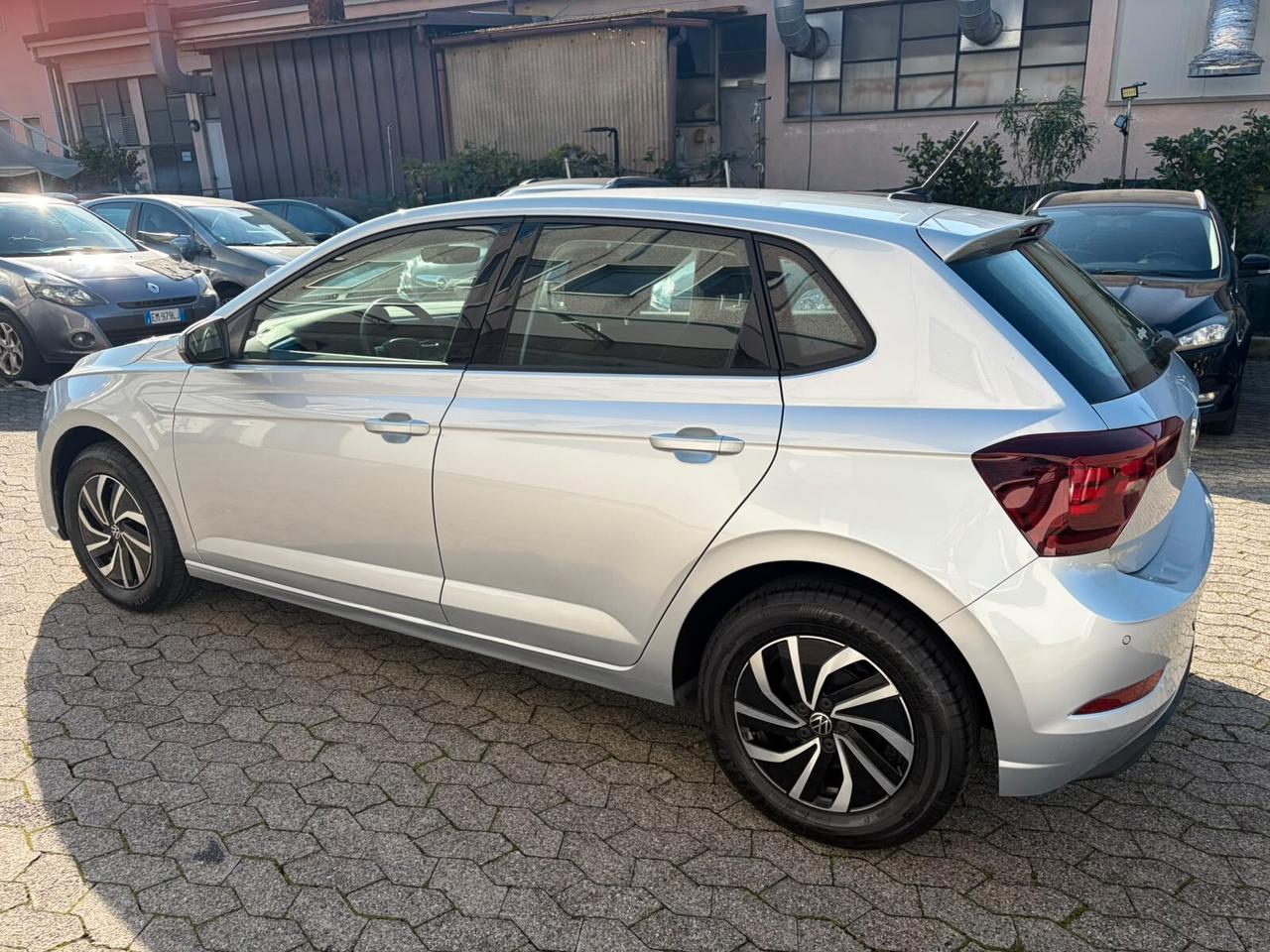 Volkswagen Polo 1.0 TSI Life*EURO6*NEOPATENTATI