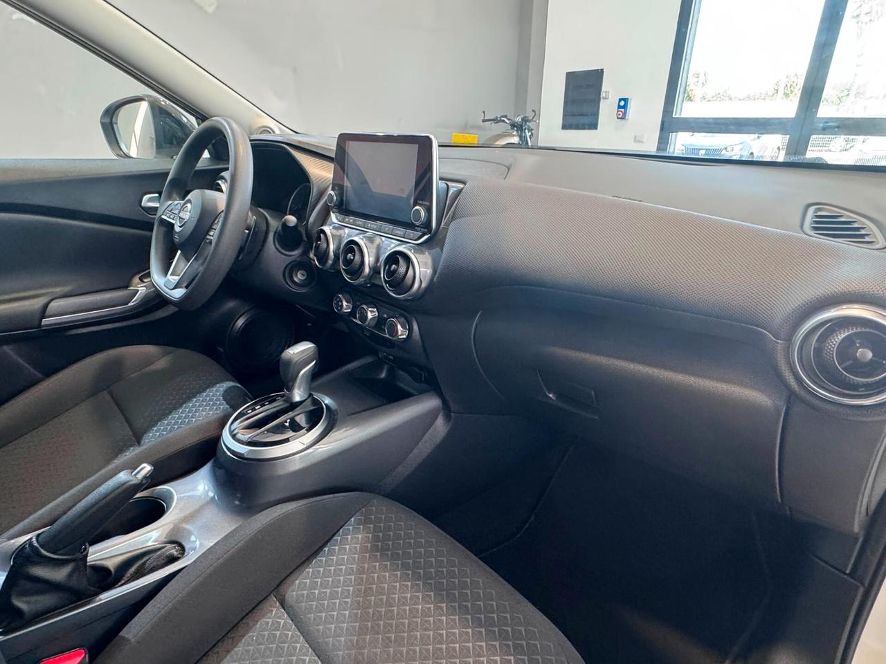 Nissan Juke 1.0 DIG-T 114 CV DCT Acenta