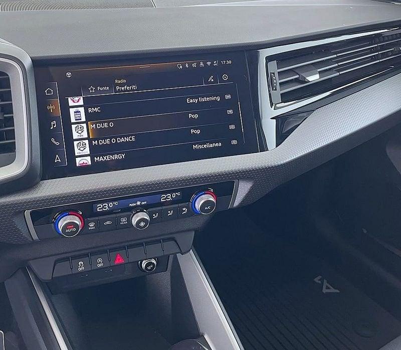 Audi A1 TFSI S Tronic Identity Contrast