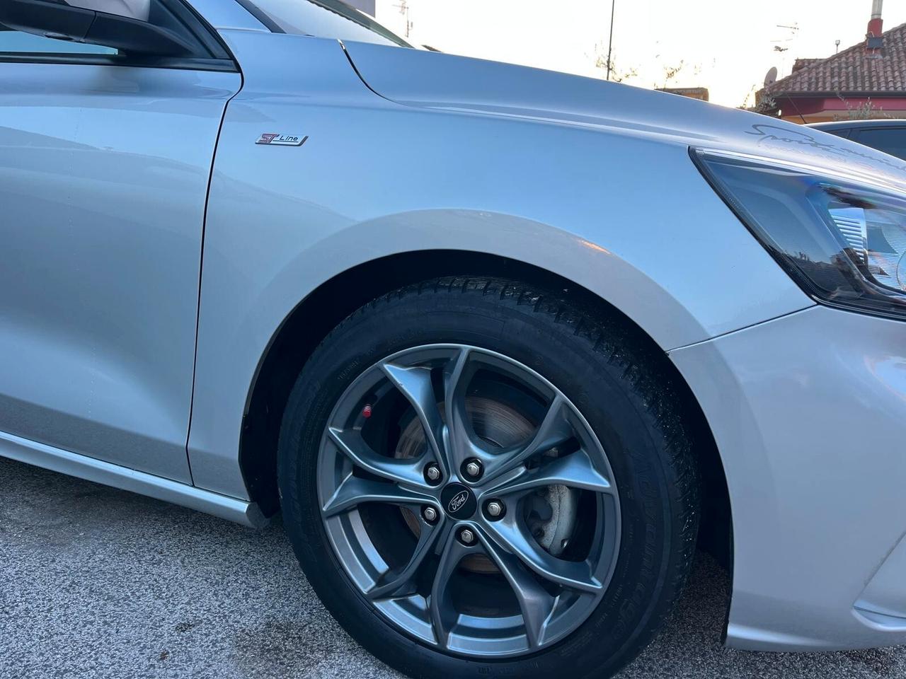 Ford Focus 1.5 EcoBlue 120 CV 5p. ST-Line