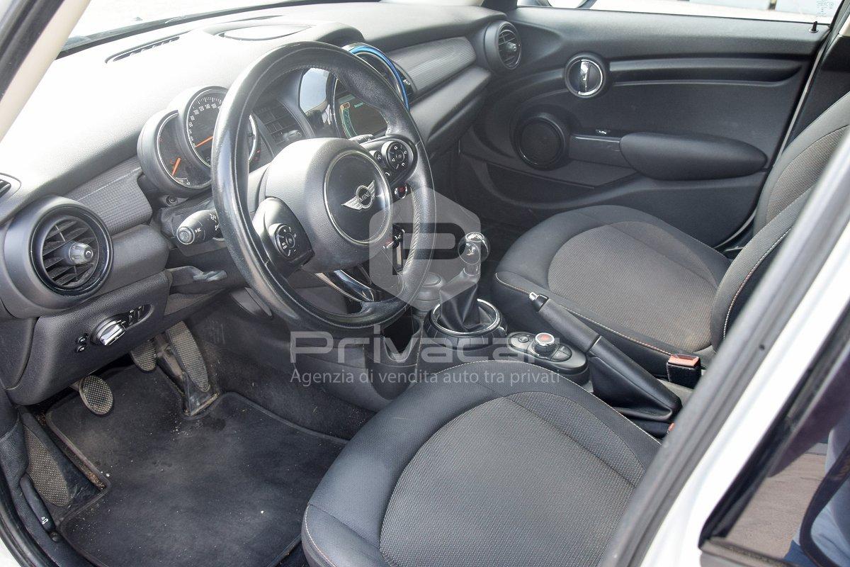 MINI Mini 1.5 Cooper D Business 5 porte