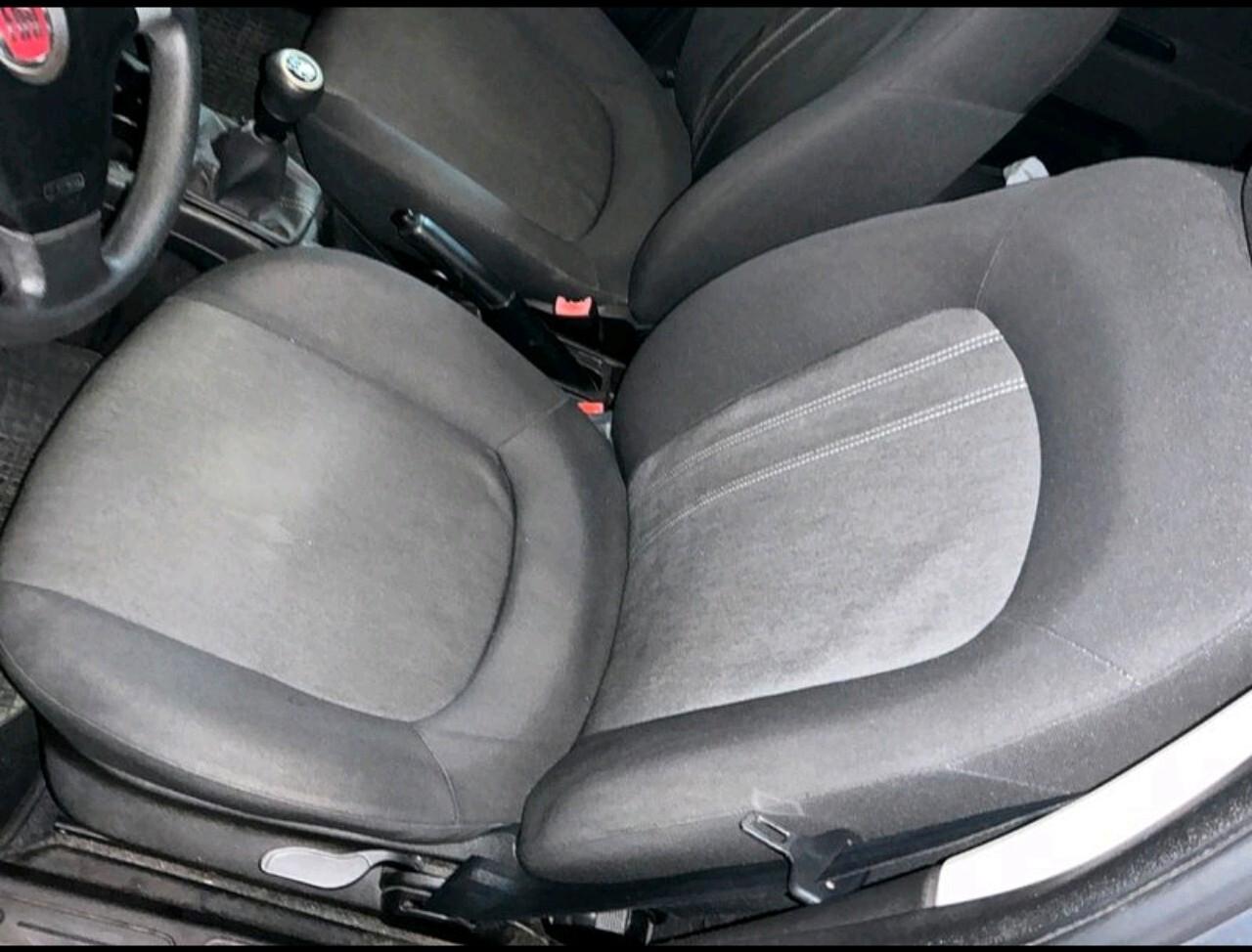 Fiat Punto 1.3 MJT 5p 75cv in arrivo a breve .