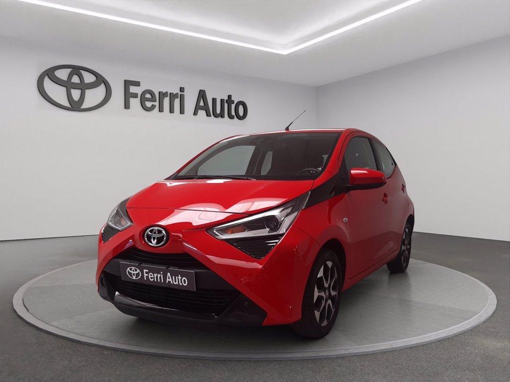 TOYOTA Aygo 5p 1.0 x-play 72cv del 2019